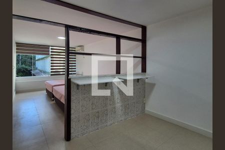 Studio de apartamento à venda com 1 quarto, 30m² em Vargem Grande, Rio de Janeiro