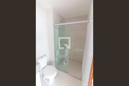 Banheiro de apartamento para alugar com 1 quarto, 39m² em Shcgn 703, Brasília