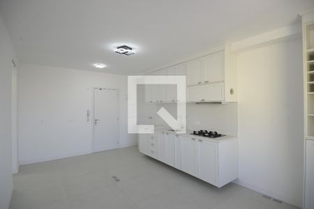 Sala/ Cozinha/ Serviço de kitnet/studio para alugar com 1 quarto, 39m² em Vila Mariana, São Paulo