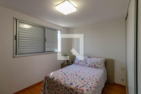 Apartamento à venda com 3 quartos, 105m² em Buritis, Belo Horizonte