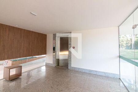 Área comum de apartamento para alugar com 1 quarto, 80m² em Shcgn 703, Brasília