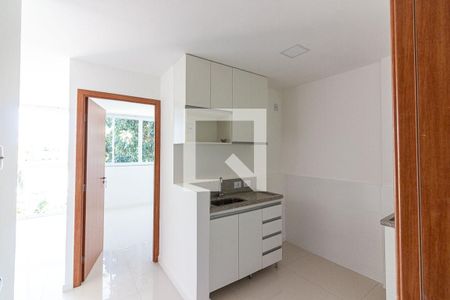 Cozinha de apartamento para alugar com 1 quarto, 80m² em Shcgn 703, Brasília