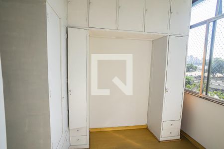 Quarto 1 de apartamento à venda com 2 quartos, 45m² em Botafogo, Rio de Janeiro