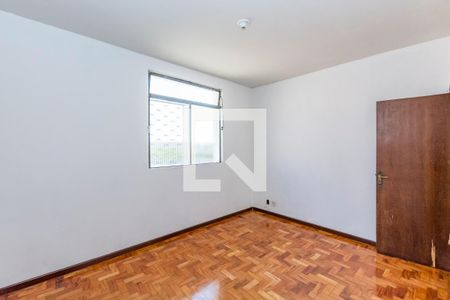 Sala 1 de apartamento para alugar com 3 quartos, 112m² em João Pinheiro, Belo Horizonte