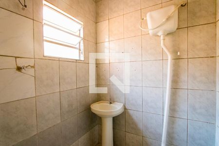 Banheiro de casa para alugar com 1 quarto, 18m² em Vila Vitória, Santo André
