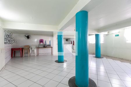 Apartamento à venda com 46m², 2 quartos e 1 vaga Apartamento à venda com 46m², 2 quartos e 1 vagaÁrea comum - Salão de festas