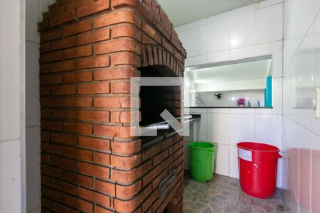 Apartamento à venda com 46m², 2 quartos e 1 vaga Apartamento à venda com 46m², 2 quartos e 1 vagaÁrea comum - Salão de festas