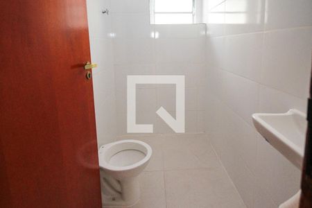 Banheiro de casa para alugar com 1 quarto, 35m² em Vila Formosa, São Paulo