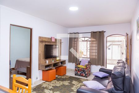 Sala de casa à venda com 3 quartos, 150m² em Vila Rica, São Paulo