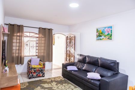 Sala de casa à venda com 3 quartos, 150m² em Vila Rica, São Paulo