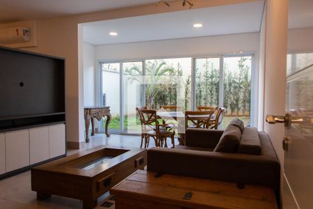 SALA de apartamento para alugar com 1 quarto, 84m² em Centro, Campinas