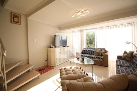 Sala de casa à venda com 4 quartos, 262m² em Água Fria, São Paulo