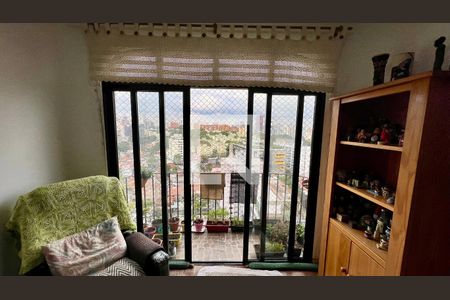 Sala  de apartamento à venda com 2 quartos, 72m² em Vila Madalena, São Paulo