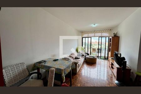 Sala  de apartamento à venda com 2 quartos, 72m² em Vila Madalena, São Paulo