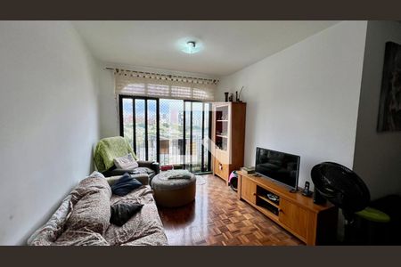 Sala  de apartamento à venda com 2 quartos, 72m² em Vila Madalena, São Paulo