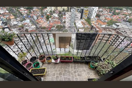 Sacada  de apartamento à venda com 2 quartos, 72m² em Vila Madalena, São Paulo