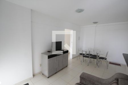 Sala de apartamento para alugar com 2 quartos, 56m² em Jardim das Esmeraldas, Goiânia