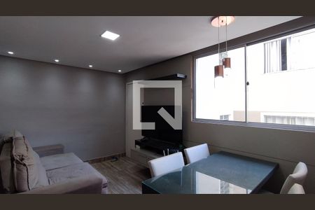 Sala de apartamento à venda com 2 quartos, 60m² em Kennedy, Contagem