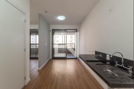 Sala - Cozinha Integrada de kitnet/studio para alugar com 1 quarto, 32m² em Vila Gumercindo, São Paulo