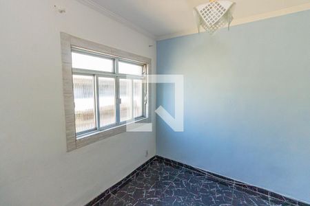 Sala de apartamento para alugar com 2 quartos, 50m² em Marechal Hermes, Rio de Janeiro