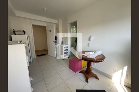 Sala de apartamento para alugar com 2 quartos, 31m² em Jardim Celeste, São Paulo