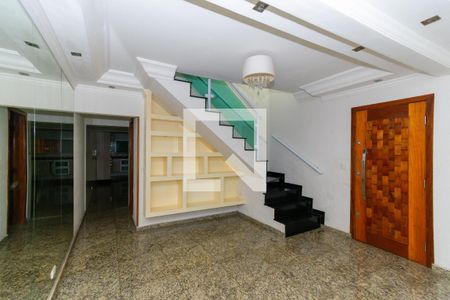 Sala de casa para alugar com 3 quartos, 150m² em Vila Rica, São Paulo