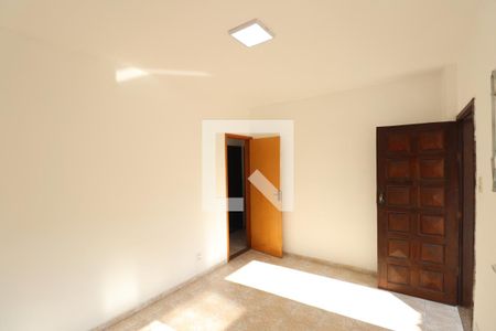 Sala de casa para alugar com 2 quartos, 80m² em Barro Vermelho, São Gonçalo