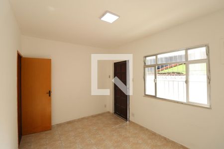 Sala de casa para alugar com 2 quartos, 80m² em Barro Vermelho, São Gonçalo