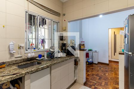 Cozinha de apartamento à venda com 2 quartos, 109m² em Vila Buarque, São Paulo