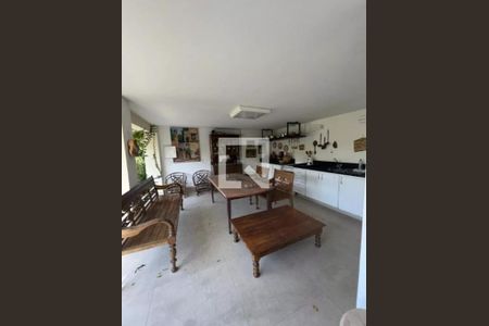 Foto 05 de casa de condomínio à venda com 3 quartos, 420m² em Fazenda Morumbi, São Paulo