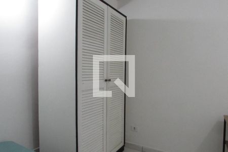 Quarto de kitnet/studio para alugar com 1 quarto, 17m² em Jardim Bonfiglioli, São Paulo