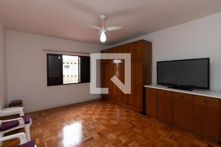Quarto Suíte 1 de casa à venda com 3 quartos, 202m² em Vila Gustavo, São Paulo