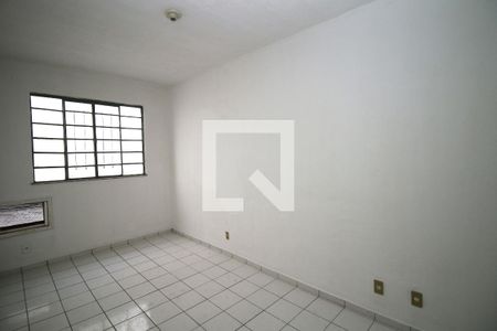 Quarto 1 Suíte de casa para alugar com 2 quartos, 90m² em Cordovil, Rio de Janeiro