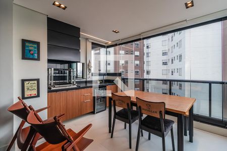 Varanda de apartamento à venda com 2 quartos, 112m² em Empresarial 18 do Forte, Barueri