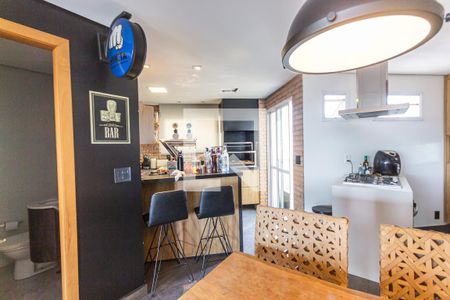 Apartamento para alugar com 200m², 3 quartos e 6 vagas Apartamento para alugar com 200m², 3 quartos e 6 vagasCozinha