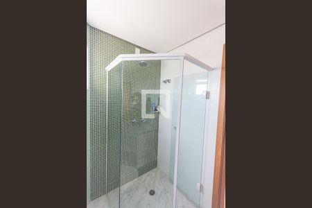 Apartamento para alugar com 200m², 3 quartos e 6 vagas Apartamento para alugar com 200m², 3 quartos e 6 vagasBanheiro da Suíte 3