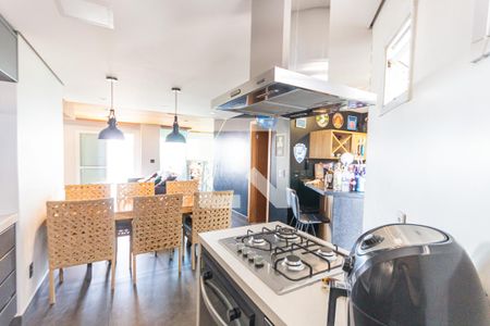 Apartamento para alugar com 200m², 3 quartos e 6 vagas Apartamento para alugar com 200m², 3 quartos e 6 vagasCozinha