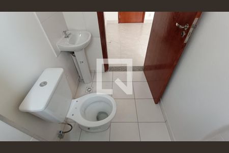 Banheiro de apartamento para alugar com 1 quarto, 40m² em Vila Helena, Sorocaba