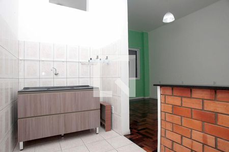 Cozinha + Área de Serviço de kitnet/studio para alugar com 1 quarto, 40m² em Centro Histórico, Porto Alegre