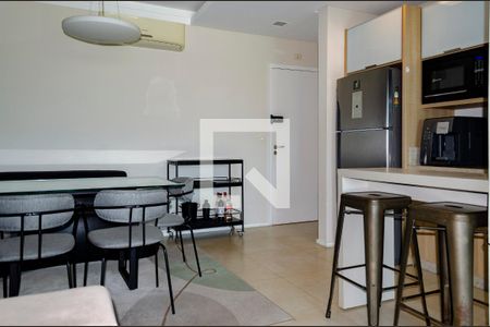 Sala de apartamento para alugar com 2 quartos, 75m² em João Paulo, Florianópolis
