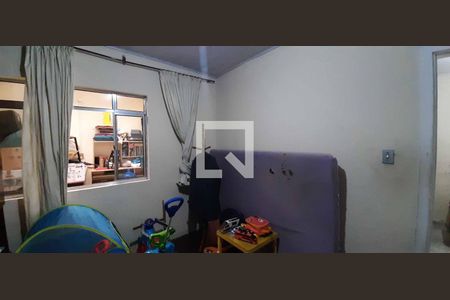 Quarto 2 de casa à venda com 3 quartos, 176m² em Km 18, Osasco