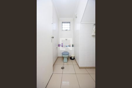 Lavabo de casa para alugar com 2 quartos, 150m² em Jardim das Acacias, São Paulo