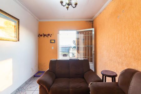 Sala  de casa para alugar com 6 quartos, 140m² em São Pedro, Osasco