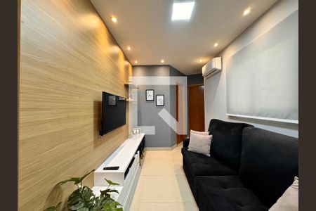Sala de apartamento à venda com 2 quartos, 74m² em Jardim Utinga, Santo André