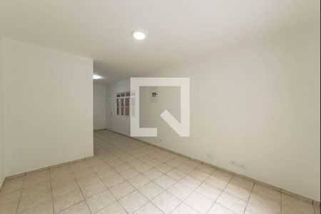 Sala de casa para alugar com 3 quartos, 108m² em Vila Água Funda, São Paulo