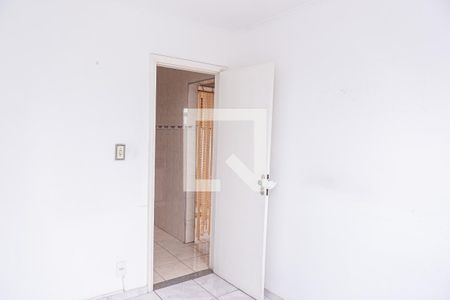 Quarto 2 de apartamento para alugar com 2 quartos, 49m² em Vila Nhocune, São Paulo