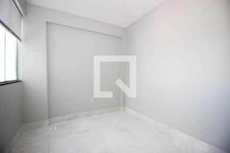 Quarto 1 de apartamento para alugar com 2 quartos, 47m² em Setor Habitacional Vicente Pires (taguatinga), Brasília