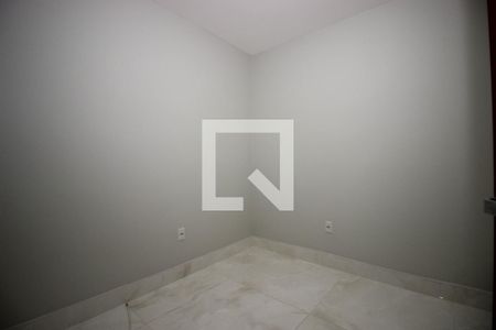 Quarto 2 de apartamento para alugar com 2 quartos, 47m² em Setor Habitacional Vicente Pires (taguatinga), Brasília