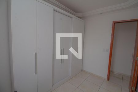 Quarto 1 de apartamento para alugar com 2 quartos, 51m² em Vila Antonieta, São Paulo