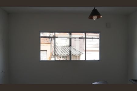Sala de casa para alugar com 2 quartos, 75m² em Jardim Umarizal, São Paulo